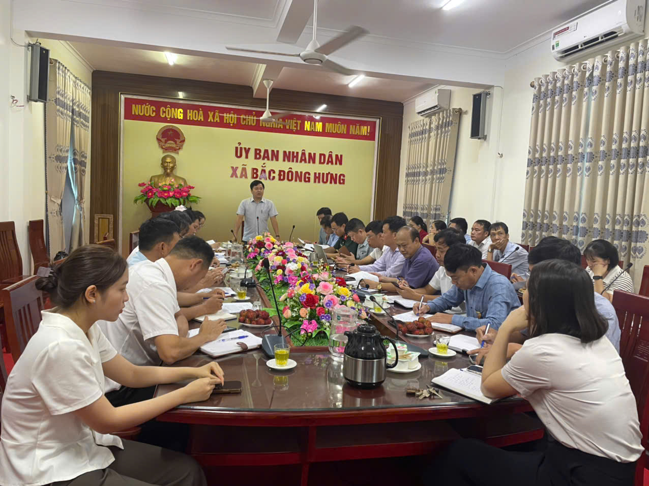 Hội nghị UBND xã triển khai nhiệm vụ trọng tâm tháng 7 năm 2026.