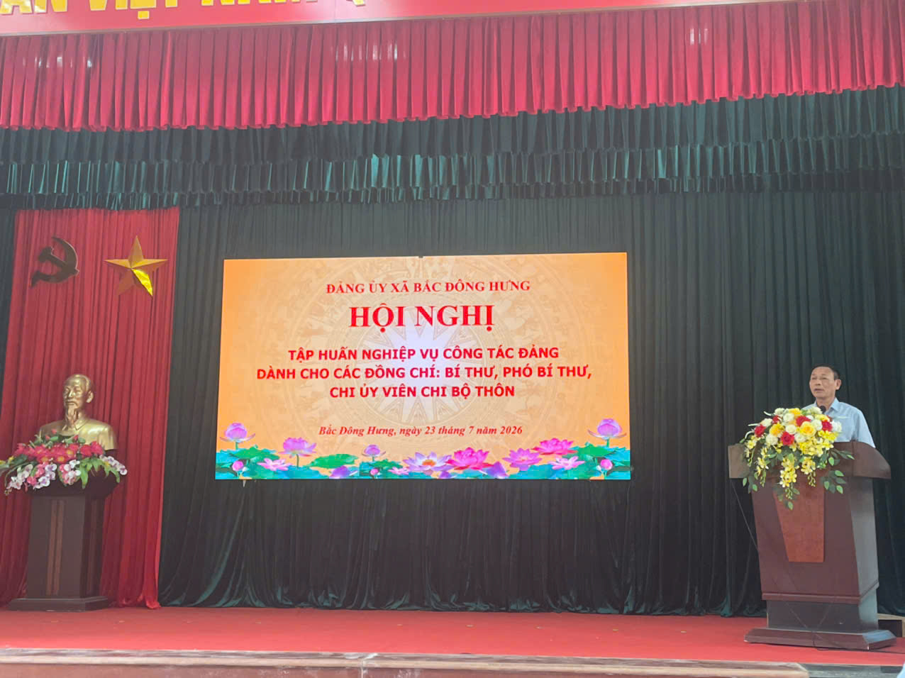 Đảng ủy xã Bắc Đông Hưng tổ chức Hội nghị Tập huấn nghiệp vụ công tác Đảng cho cấp ủy các chi bộ thôn.