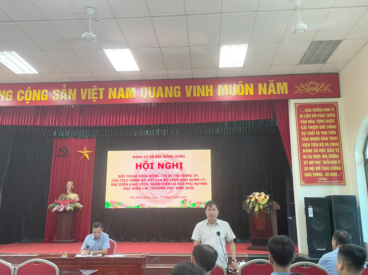 Đảng ủy Xã Bắc Đông Hưng tổ chức hội nghị đối thoại giũa đồng chí Bí thư Đảng ủy với cán bộ quản lý, giáo viên, nhân viên và đại diện cha mẹ, phụ huynh học sinh