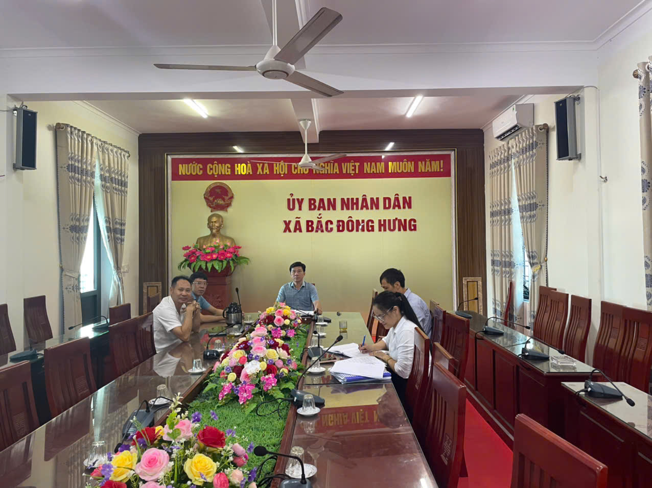 UBND xã Bắc Đông Hưng tham dự hội nghị trực tuyến phiên họp thường kỳ tháng 8/2026 của UBND Tỉnh Hưng Yên.