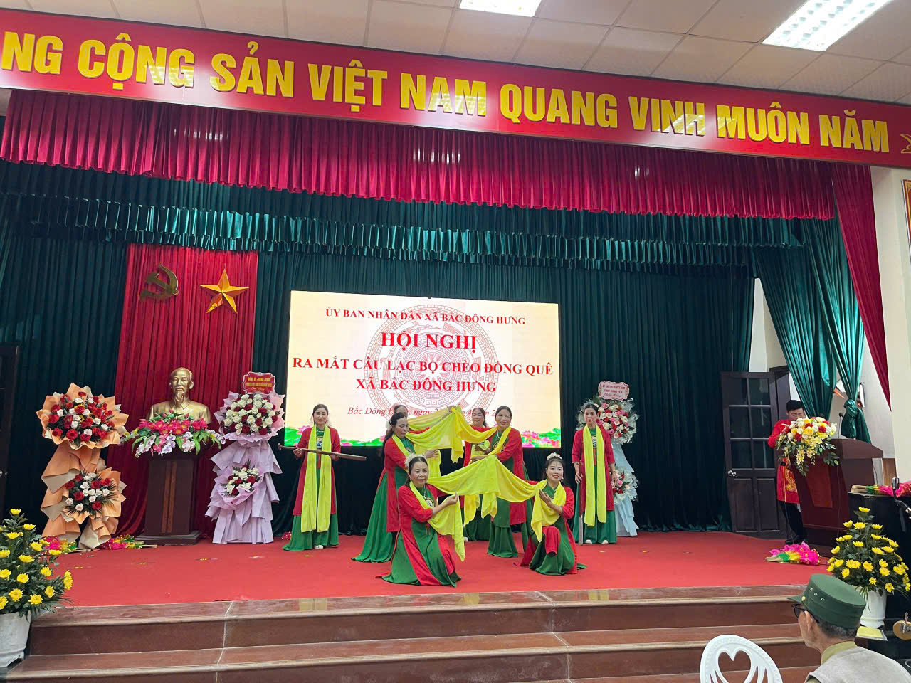 Ra mắt Câu lạc bộ chèo Đồng Quê xã Bắc Đông Hưng