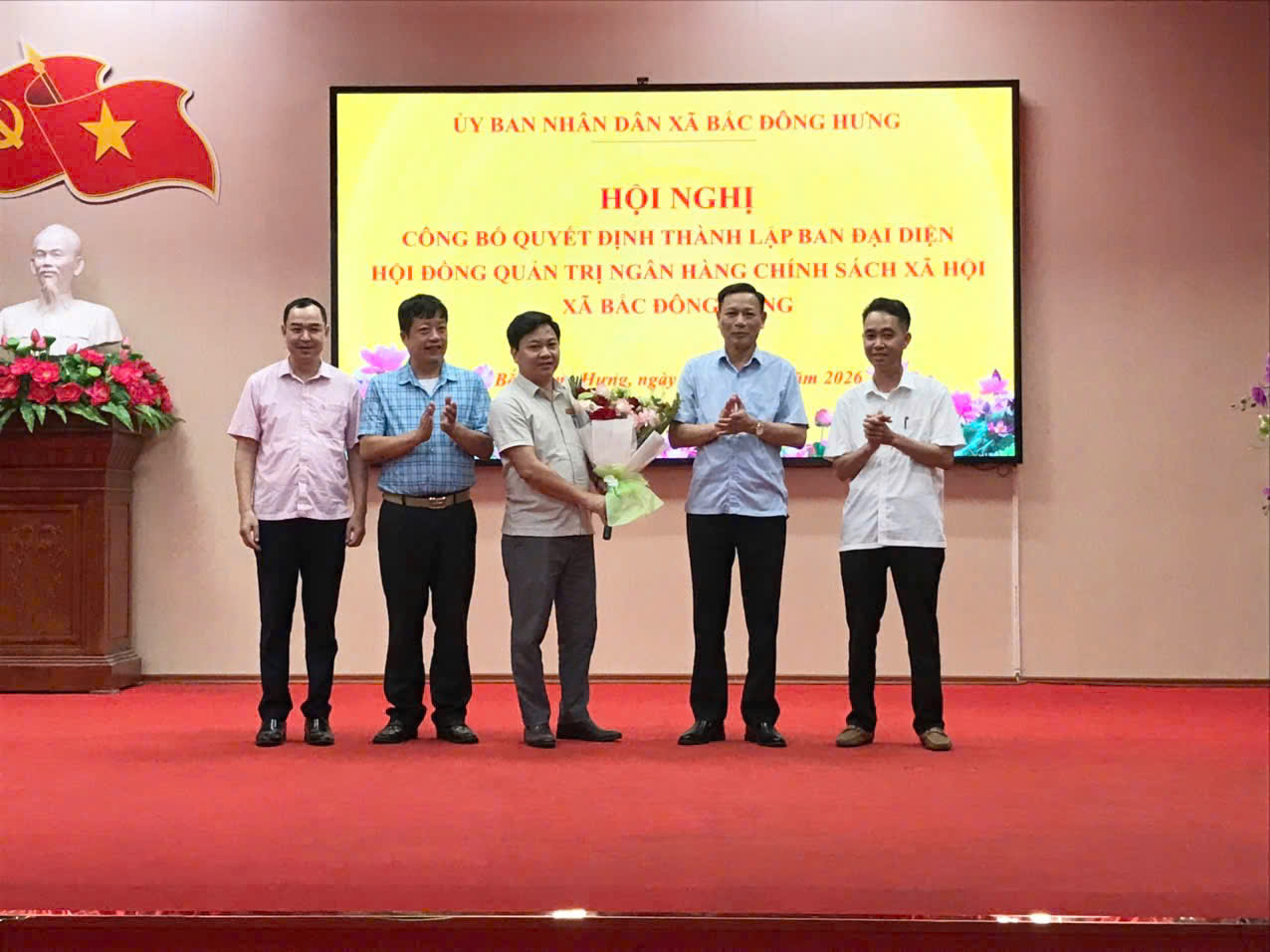 Thành lập Ban đại diện Hội đồng quan trị Ngân hàng Chính sách xã hội xã Bắc Đông Hưng